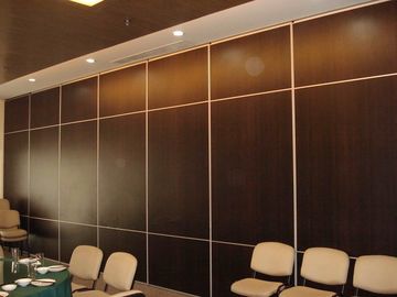 لوحة الديكور الخشبية عازلة للصوت غرفة مقسم لغرفة الاجتماعات متعدد الألوان