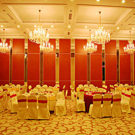 يمول جدار التقسيم المحمول لغرفة حفلات الزفاف في فندق سري لانكا