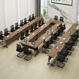 مكاتب تدريب غرفة الفصول الدراسية الخشبية / طاولات طاولة المؤتمر قابلة للطي مع عجلات