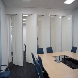 غرفة اجتماعات صوتية داخلية قابلة للطي لوحة حائط زخرفية منقولة