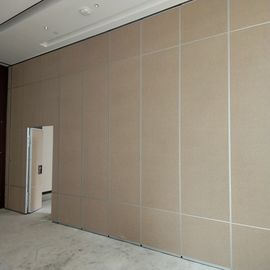 3 إلى 17 متر ارتفاع تقسيم الجدران المنقولة عازلة للصوت لمركز المؤتمرات
