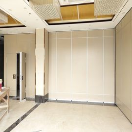 الفلبين قابلة للتشغيل نظام الجدار الخشب انزلاق للطي أقسام الصوتية لقاعة المؤتمرات
