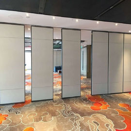 قاعات المؤتمرات غرف الاجتماعات جدران التقسيم المنزلقة لألواح المكتب / قابلة للتشغيل الأبواب المنقولة