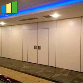 فواصل غرفة المسجد الصوتي أبواب خشبية قابلة للإزالة قسم جدار عازل للصوت قابل للتشغيل