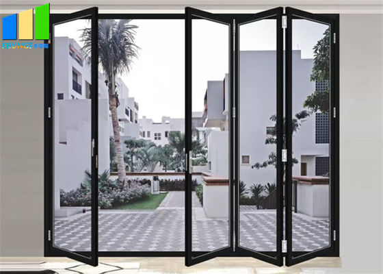 أبواب فناء قابلة للطي مصنوعة من سبائك الألومنيوم والزجاج الخارجي بتصميم الأكورديون
