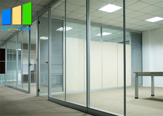 نظام تقسيم الزجاج المقاوم للحريق EBUNGE لتزيين المكاتب والفنادق