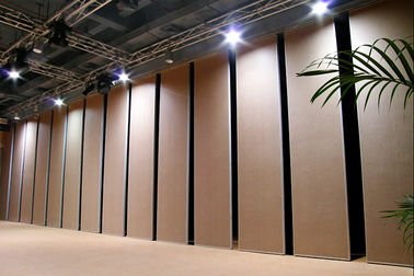 خشبي سطح قابل للتشغيل عازل للصوت جدار جدار لمركز المعارض