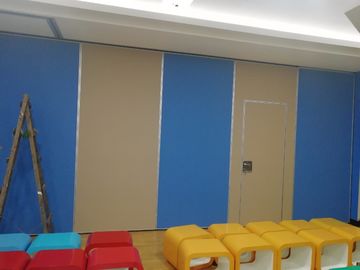 متعدد الألوان ديكور جدران انزلاق مرنة / مخصص مقسم غرفة قابلة للطي