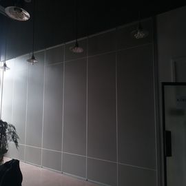 غرفة الاجتماعات عزل الصوت MDF قابلة للطي المنقولة الجدران الصوتية التقسيم