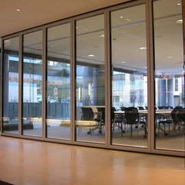 جدران انزلاق زجاجية متحركة لتقسيم غرف المكتب