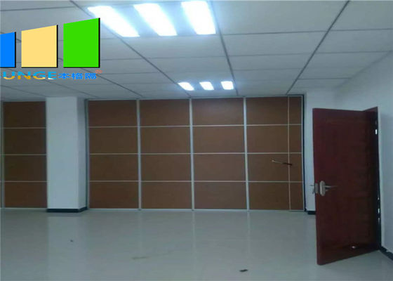 لوحة خشبية قابلة للتشغيل جدران قابلة للطي الصوتية لمشروع جدار قسم المكتب