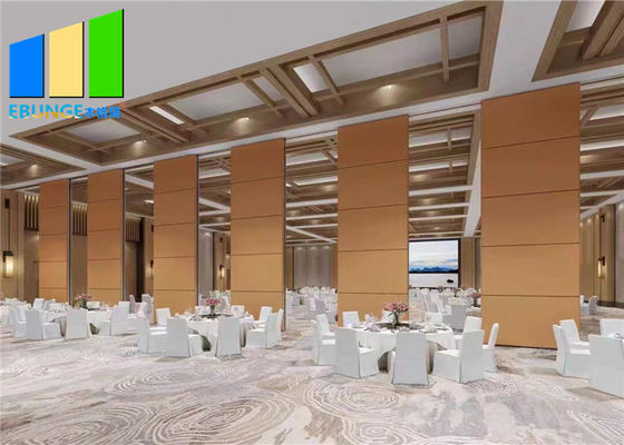 الحائط التقسيمي المتحرك من الألومنيوم